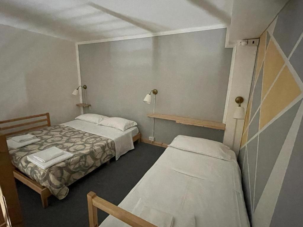 Locami Holiday&Rooms Jolanda Suite คาตาเนีย ภายนอก รูปภาพ