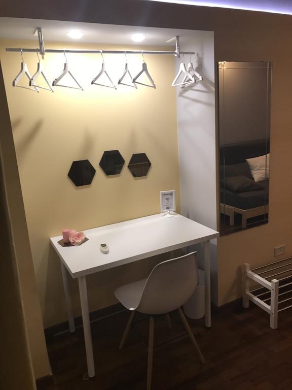 Locami Holiday&Rooms Jolanda Suite คาตาเนีย ภายนอก รูปภาพ